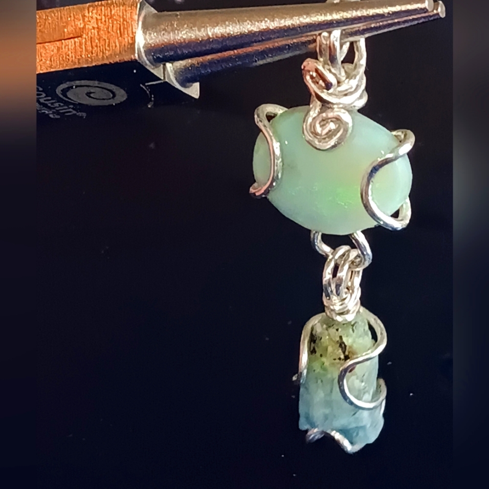 Australian Opal And Raw Aquamarine Pendant Sterling Silver - Picture 12 of 15
